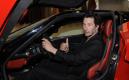 image Keanu-Reeves-bezoekt-Ferrari-2015-006.jpg