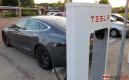 image tesla-model-s-loading-203.jpg