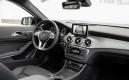 image Mercedes-GLA-2014-35.jpg
