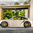 image Liberty-Walk-Porsche-911-997-Turbo-002.jpg