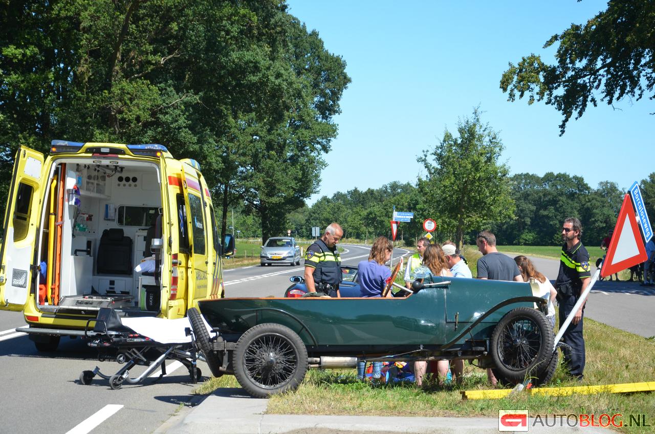 Afbeelding Ongeluk met bijzondere Bugatti in Nederland
