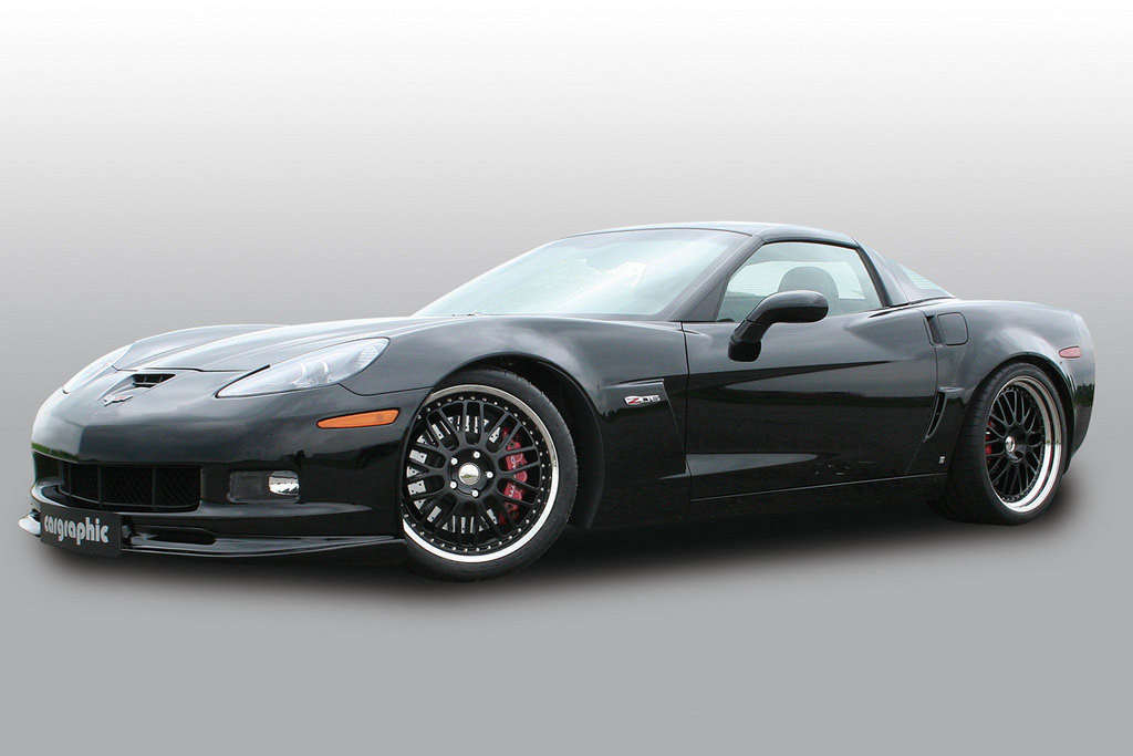 Afbeelding Cargraphic zet mooie wieltjes onder Corvette Z06
