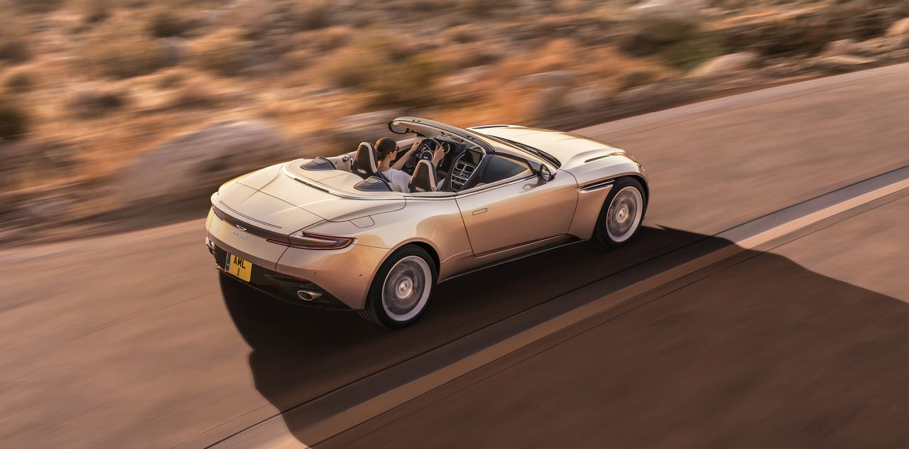Afbeelding De Aston Martin DB11 Volante is officieel een schoonheid