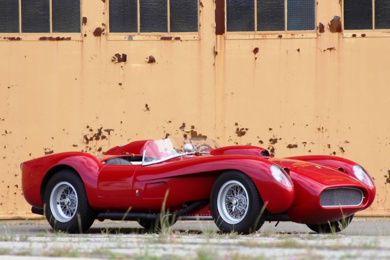 Afbeelding Deze schitterende Ferrari Testa Rossa is verdacht goedkoop