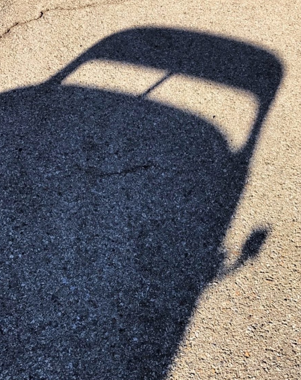 Afbeelding Herken jij Ken Block’s nieuwe speeltje aan deze schaduw?