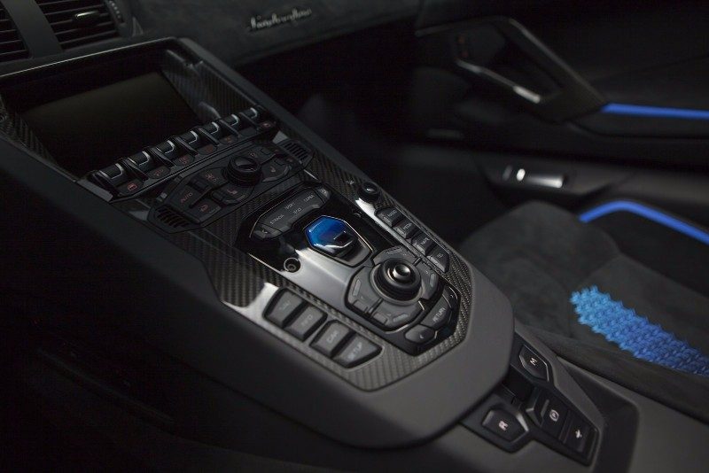 Afbeelding Banzai! Japan krijgt vijf unieke Aventadors