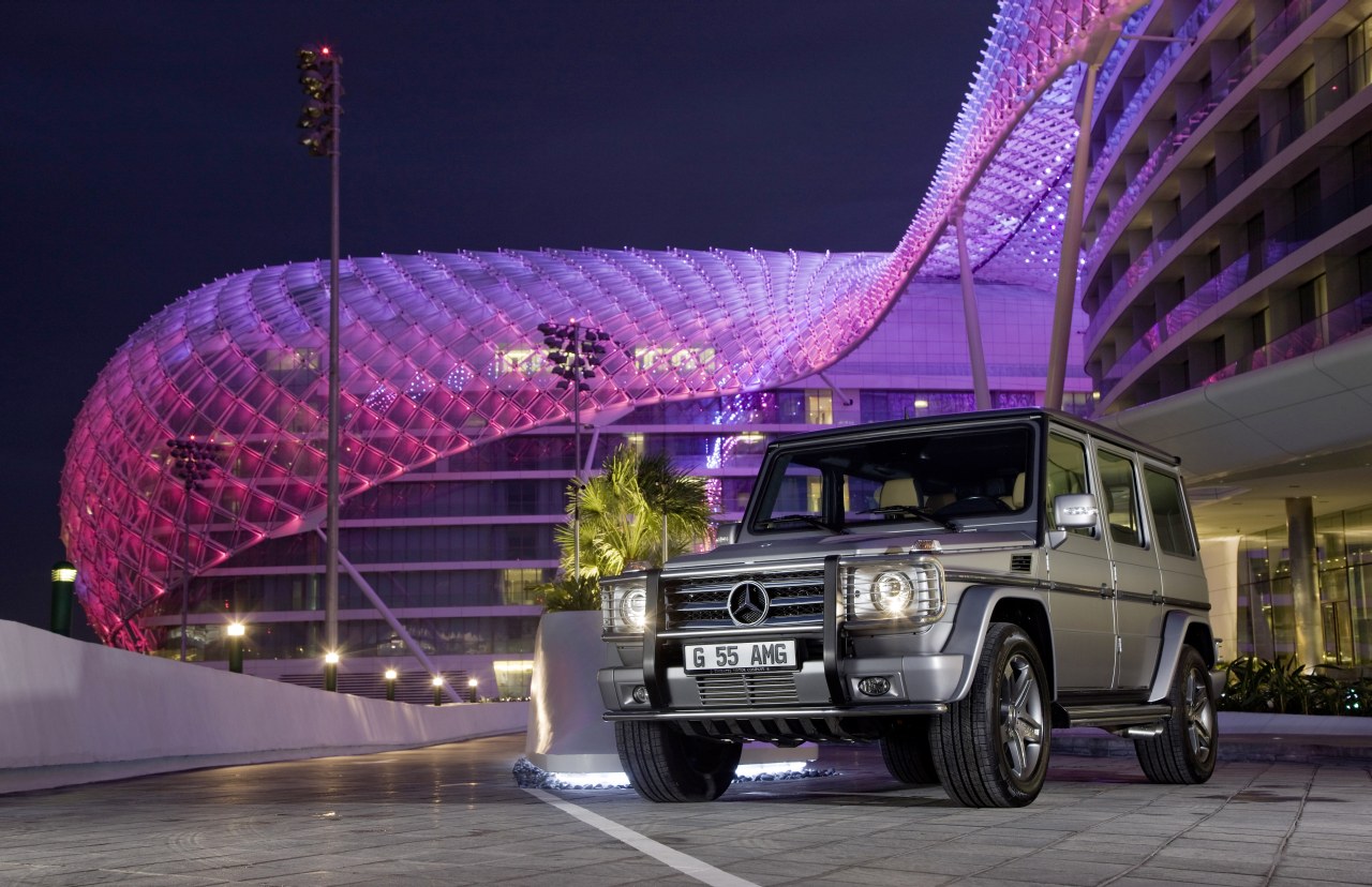 Afbeelding Pr0n: gouden Mercedes SLS en limited edition G55 voor Dubai