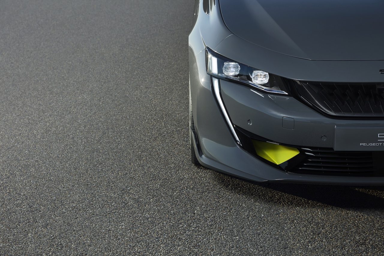 Afbeelding Peugeot onthult 508 met 400 pk