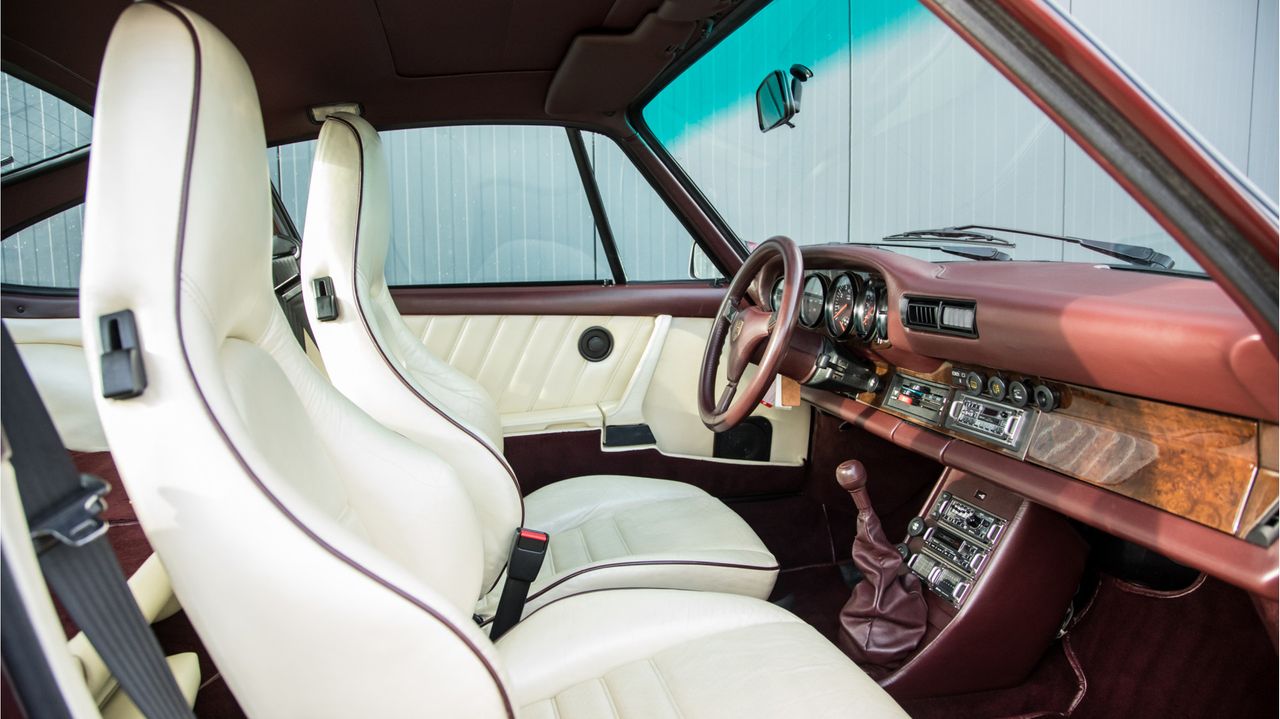 Afbeelding Heb jij drie ton over voor platte lampen?