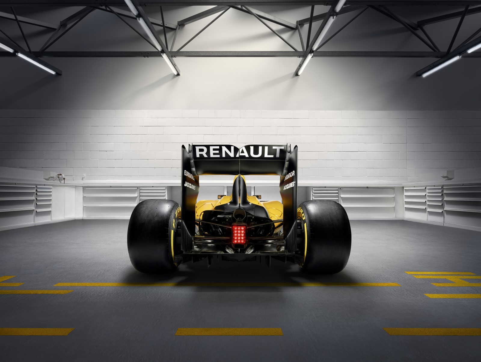 Afbeelding Video: Renault onthult R.S.16 F1 livery met surfmeisje