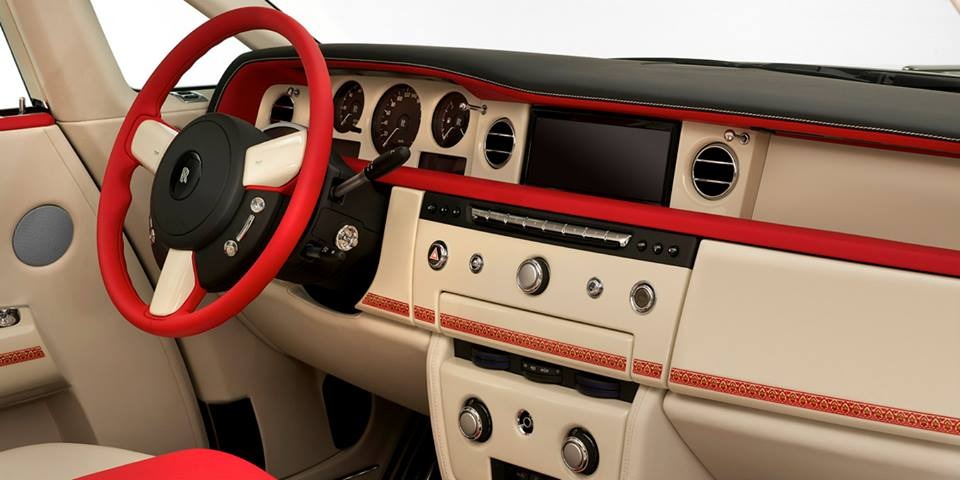 Afbeelding Rolls-Royce Phantom ‘Ruby Motif’, ode aan de robijn