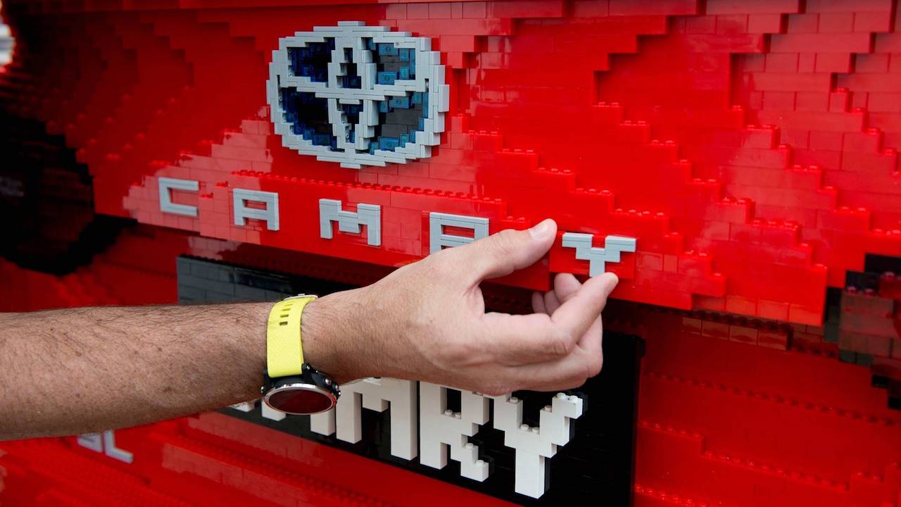 Afbeelding Meer dan 500.000(!) LEGO-blokjes voor deze Camry