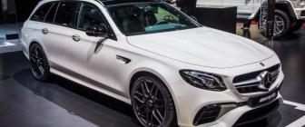 Vergelijking De Nieuwe W213 E63 Amg Estate Versus De Oude