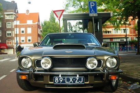 Aston-Martin V8 - Foto Jim Appelmelk