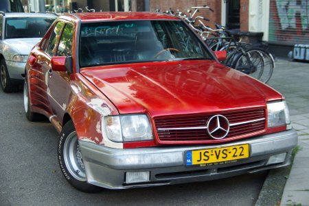 Mercedes-Benz 300E W124 - Foto: Jim Appelmelk