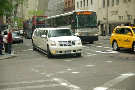 Cadillac Escalade ESV Limousine - Foto door Jim Appelmelk