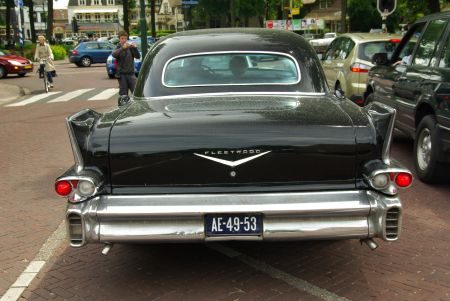 cadillac_series-75-1958_04.jpg