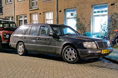 Mercedes-Benz E 36 AMG W124 T - Foto Jim Appelmelk