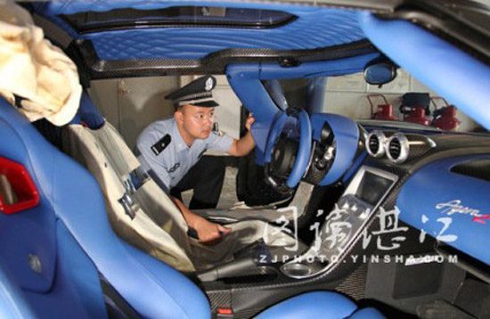 Chinese cop looking at things Chinese cop looking at things