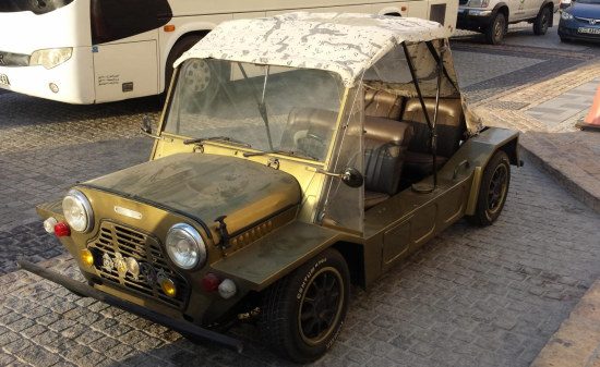 Mini Moke-swagger