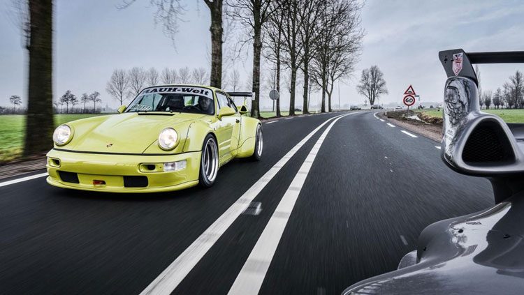 Porsche 964 RWB