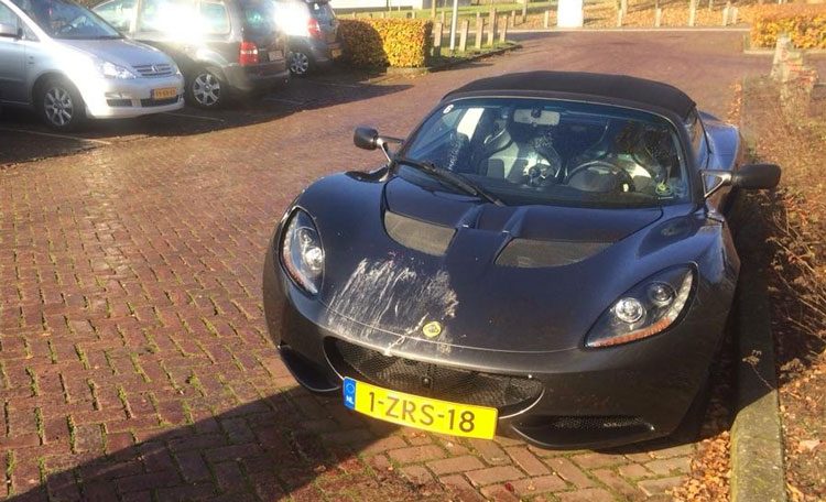 Lotus Elise met forse schade