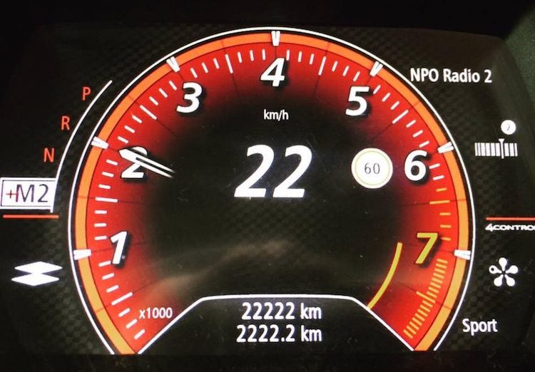 Gespot: Autoblog-lezer en het cijfer twee