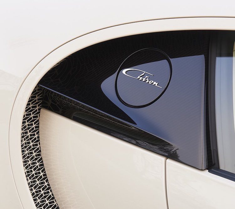 Toch nog een witte kerst met deze Bugatti Chiron