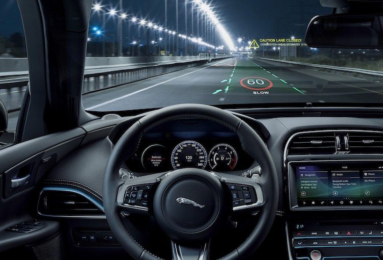 Dit is het nieuwe 3D head-up display van Jaguar Land Rover