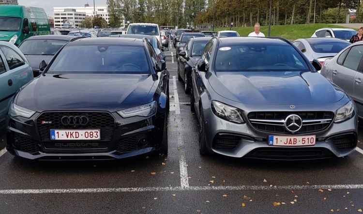 Audi RS6 vs Mercedes E63
