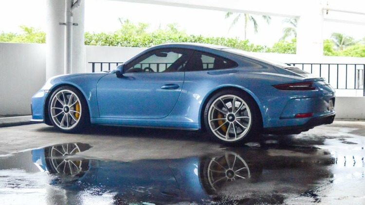 Porsche 911 GT3 Touring Pack (911)