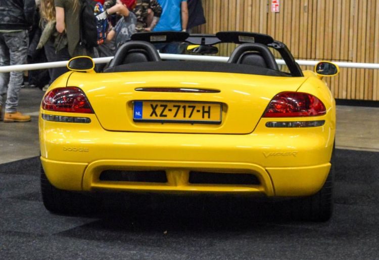 Viper geel kenteken